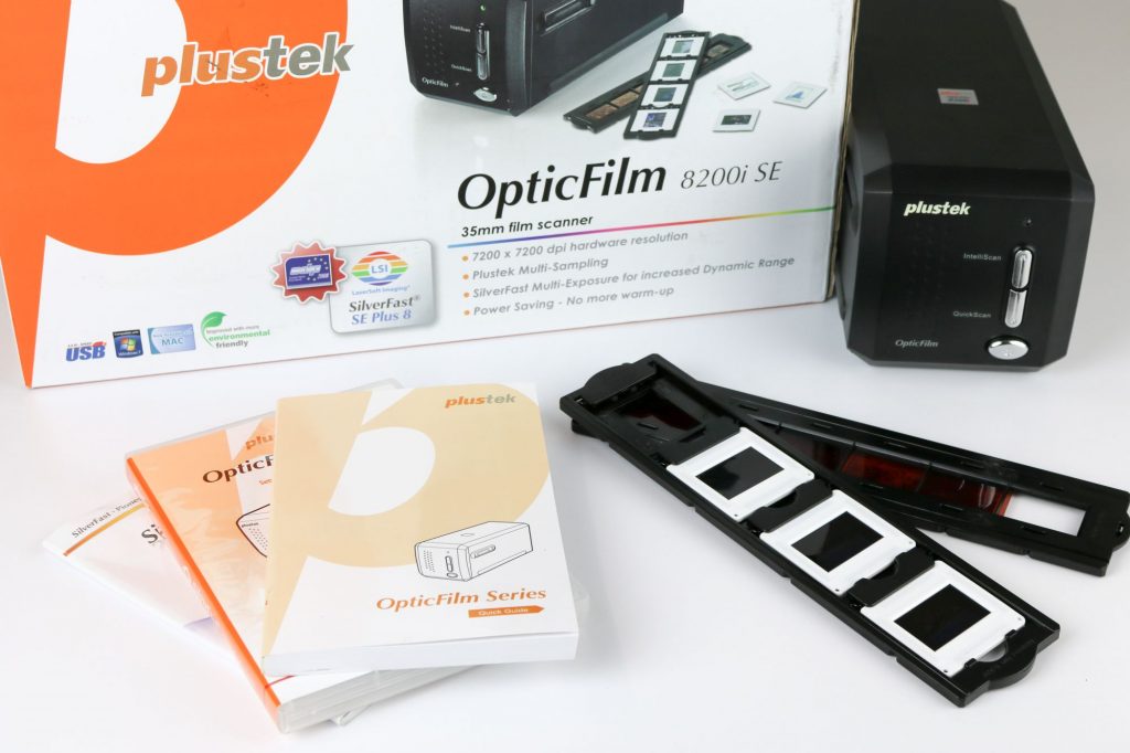 Der Plustek OpticFilm 8200i Scanner im MEDIAFIX-Test